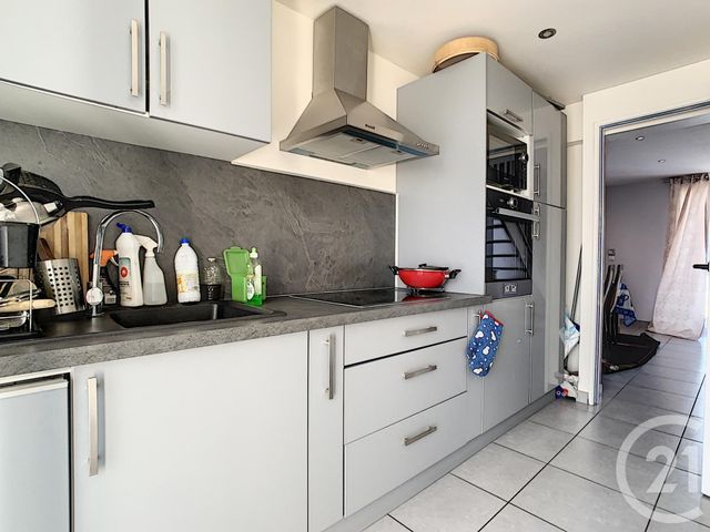 maison à louer - 4 pièces - 81.3 m2 - RUBELLES - 77 - ILE-DE-FRANCE - Century 21 Cerim
