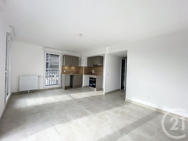 Appartement F3 à louer - 3 pièces - 58.91 m2 - LE MEE SUR SEINE - 77 - ILE-DE-FRANCE - Century 21 Cerim