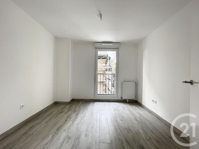 Appartement F3 à louer - 3 pièces - 58.91 m2 - LE MEE SUR SEINE - 77 - ILE-DE-FRANCE - Century 21 Cerim