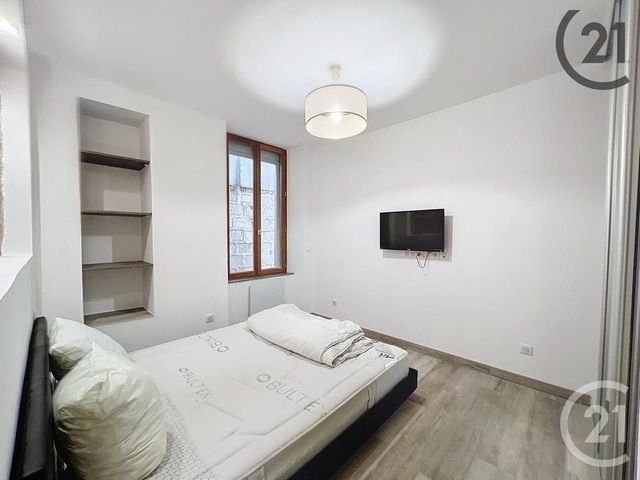 Appartement F3 à louer - 3 pièces - 61.01 m2 - MELUN - 77 - ILE-DE-FRANCE - Century 21 Cerim