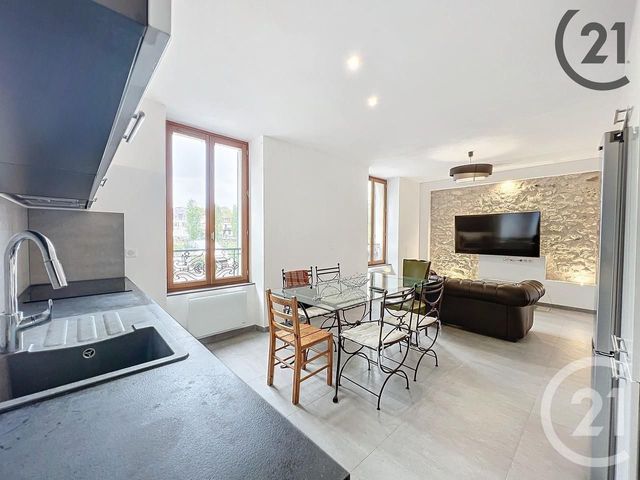 Appartement F3 à louer - 3 pièces - 61.01 m2 - MELUN - 77 - ILE-DE-FRANCE - Century 21 Cerim