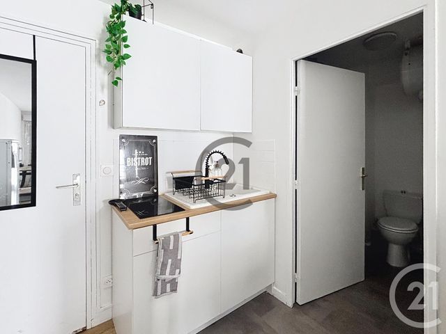 Appartement F1 à louer - 1 pièce - 30.1 m2 - MELUN - 77 - ILE-DE-FRANCE - Century 21 Cerim