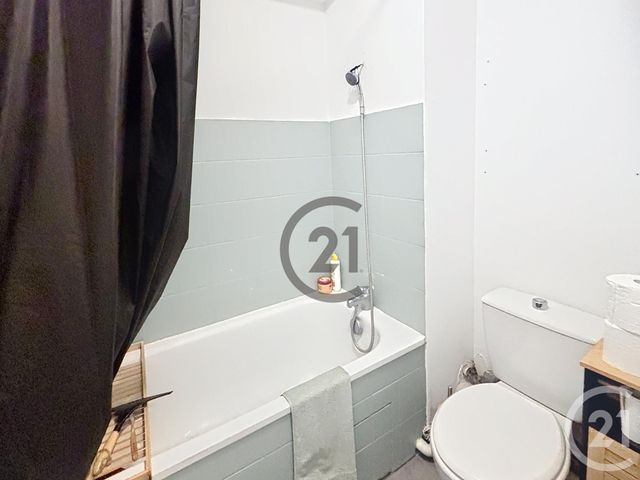 Appartement F1 à louer - 1 pièce - 30.1 m2 - MELUN - 77 - ILE-DE-FRANCE - Century 21 Cerim