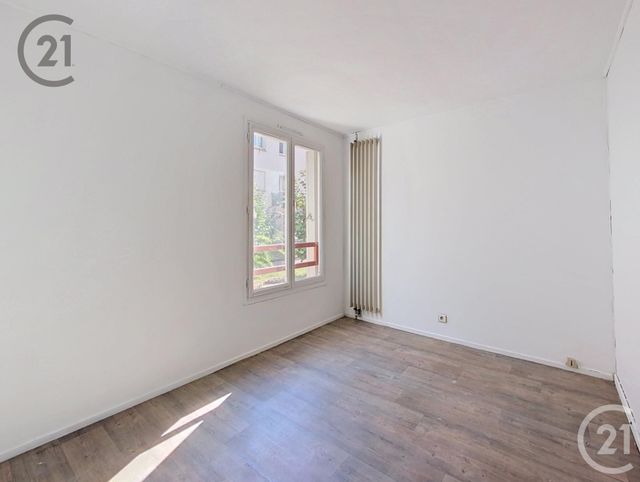 Appartement F3 à vendre - 3 pièces - 76.25 m2 - LE MEE SUR SEINE - 77 - ILE-DE-FRANCE - Century 21 Cerim