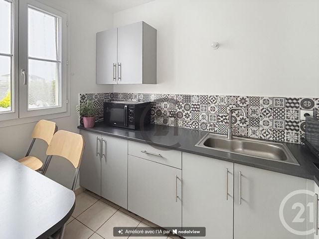 Appartement F2 à louer - 2 pièces - 42.33 m2 - MELUN - 77 - ILE-DE-FRANCE - Century 21 Cerim