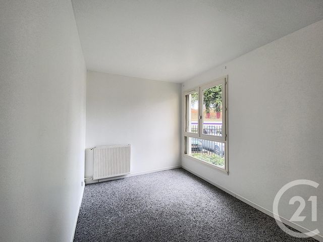 Appartement F4 à vendre - 4 pièces - 84.22 m2 - MELUN - 77 - ILE-DE-FRANCE - Century 21 Cerim