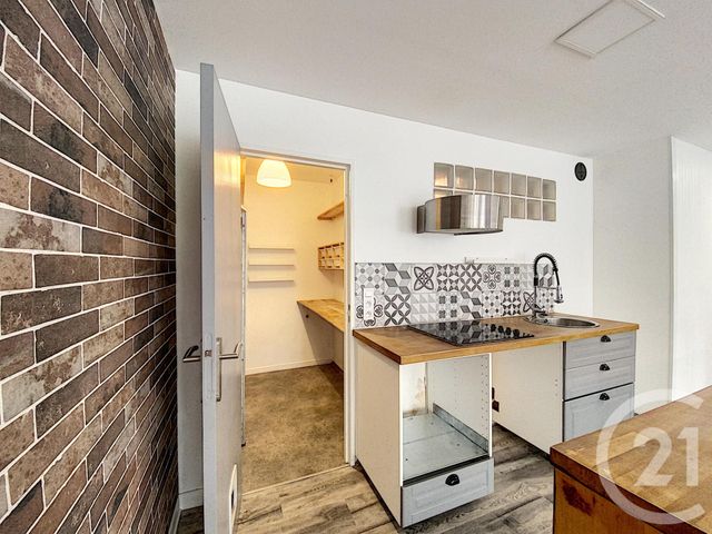 Appartement F4 à vendre - 4 pièces - 84.22 m2 - MELUN - 77 - ILE-DE-FRANCE - Century 21 Cerim