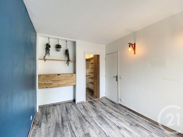 Appartement F4 à vendre - 4 pièces - 84.22 m2 - MELUN - 77 - ILE-DE-FRANCE - Century 21 Cerim