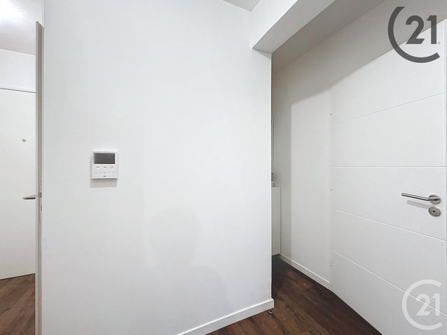 Appartement F3 à louer - 3 pièces - 58.96 m2 - DAMMARIE LES LYS - 77 - ILE-DE-FRANCE - Century 21 Cerim