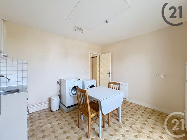 Appartement F2 à louer - 2 pièces - 31.1 m2 - LIVRY SUR SEINE - 77 - ILE-DE-FRANCE - Century 21 Cerim