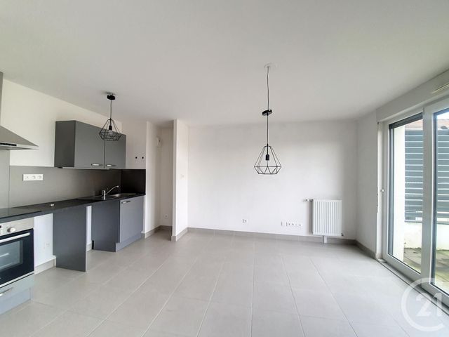 Appartement F2 à louer - 2 pièces - 41.55 m2 - MELUN - 77 - ILE-DE-FRANCE - Century 21 Cerim