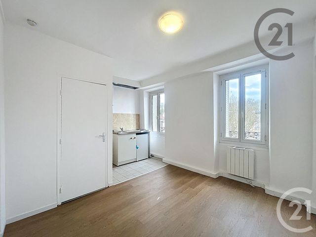 Appartement F1 à louer MELUN